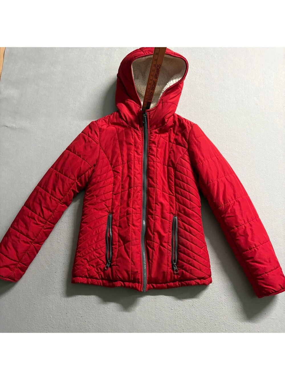 Kenneth Cole New York Puffer Jacket Womens Small Red Sherpa Lined Hooded Coat